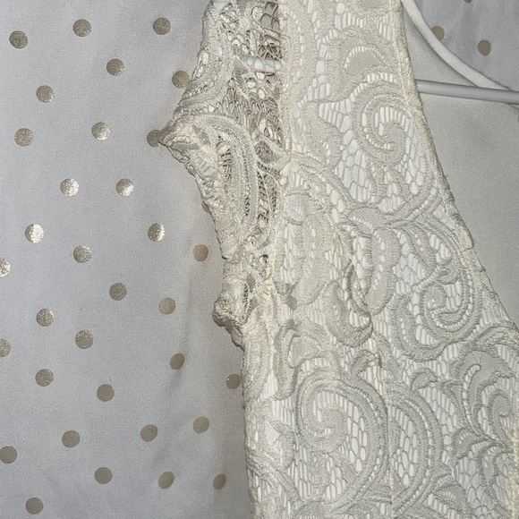 Chesley Ivory Lace Maxi Dress - Picture 13 of 14